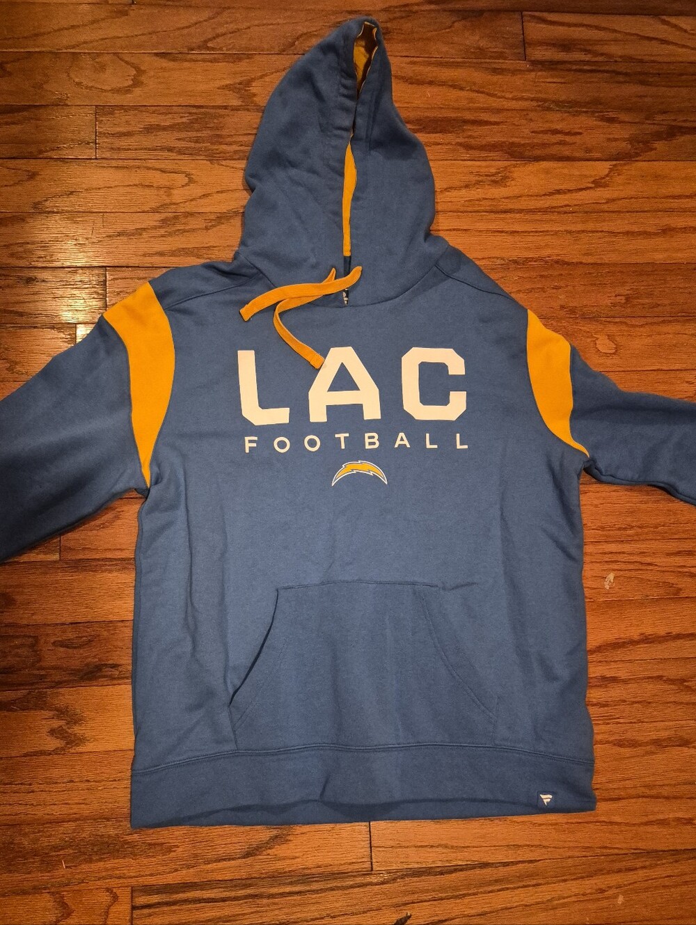 LA Chargers Mens Sz XL Fanatics Powder Blue And Yellow Hoodie NWOT